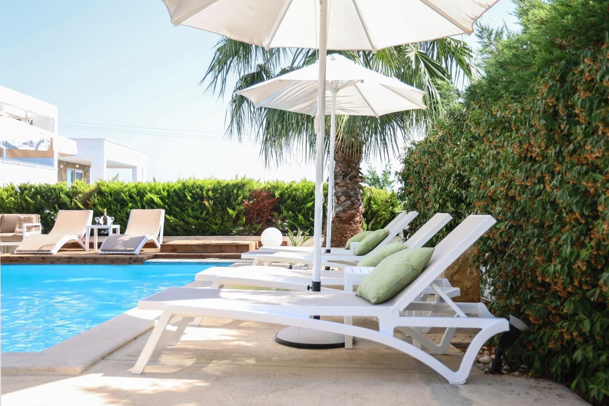 Villa Douglas - Private Pool, Bbq, 4Bdrms, View Pefkochori Exterior photo